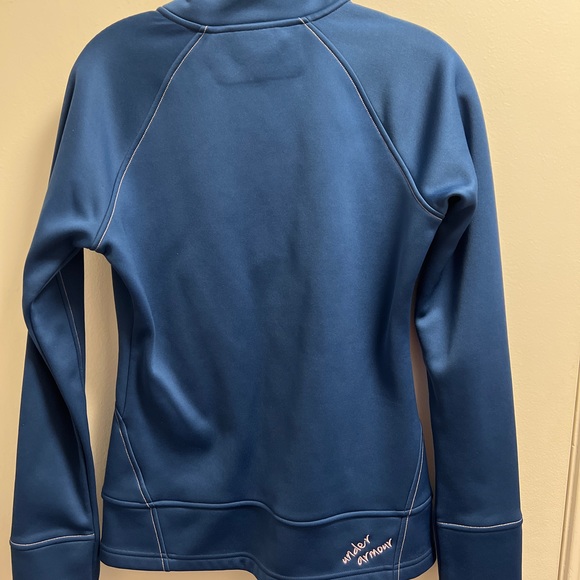 *Woman’s Undwr Armour Blue 1/4 Zip Pullover - Picture 2 of 4